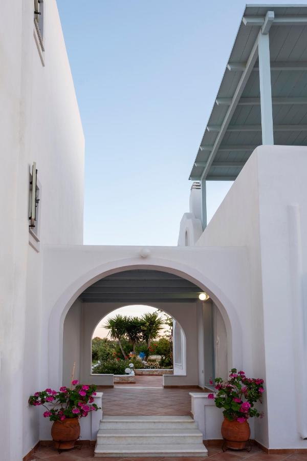 Paktia Villas Парос Экстерьер фото